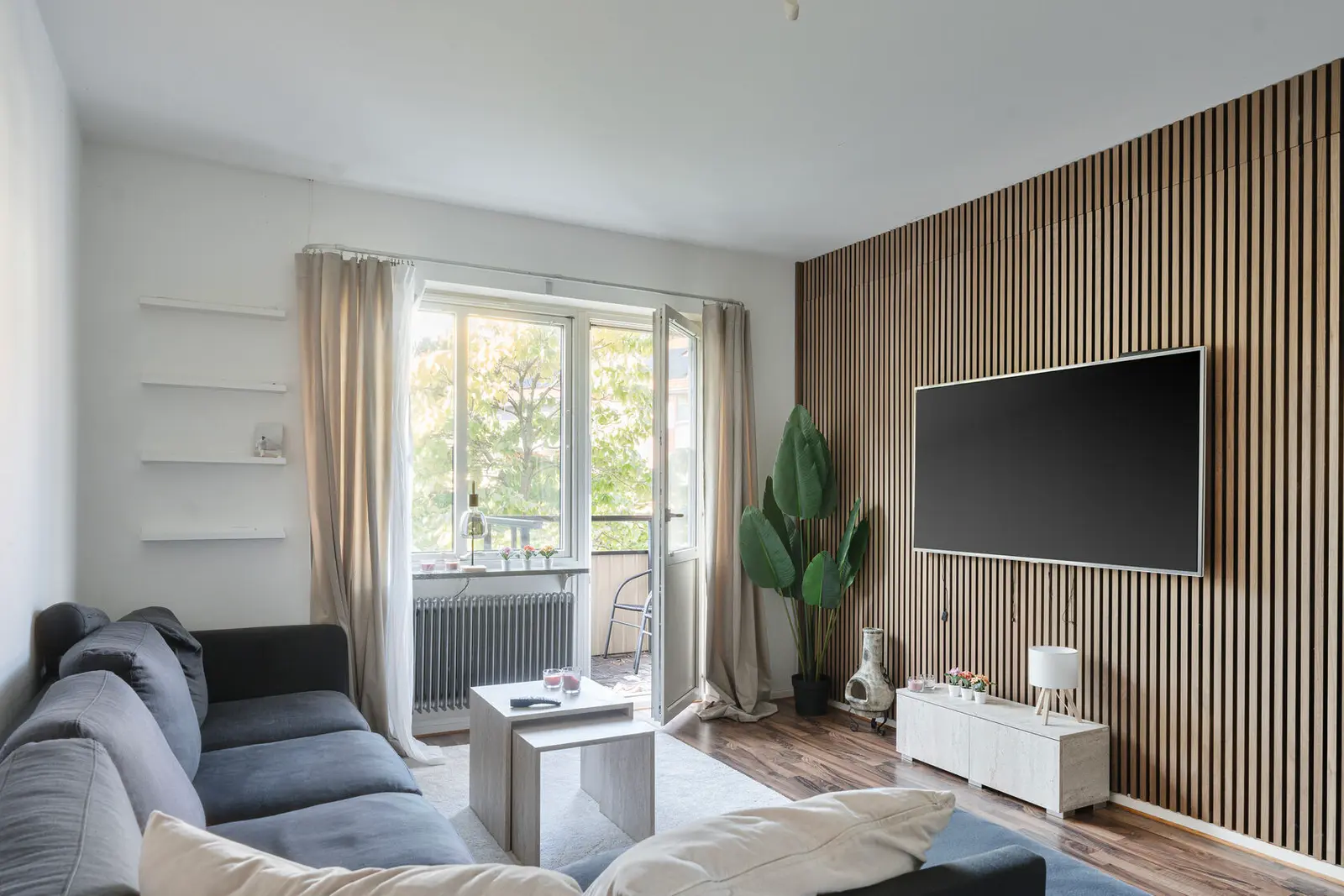 Bild 1 av 12 på Visitörsgatan 6
