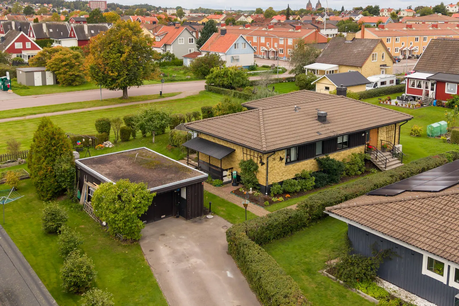 Villa, Skördevägen 24, Kristinehamn. Bild 1 av 40