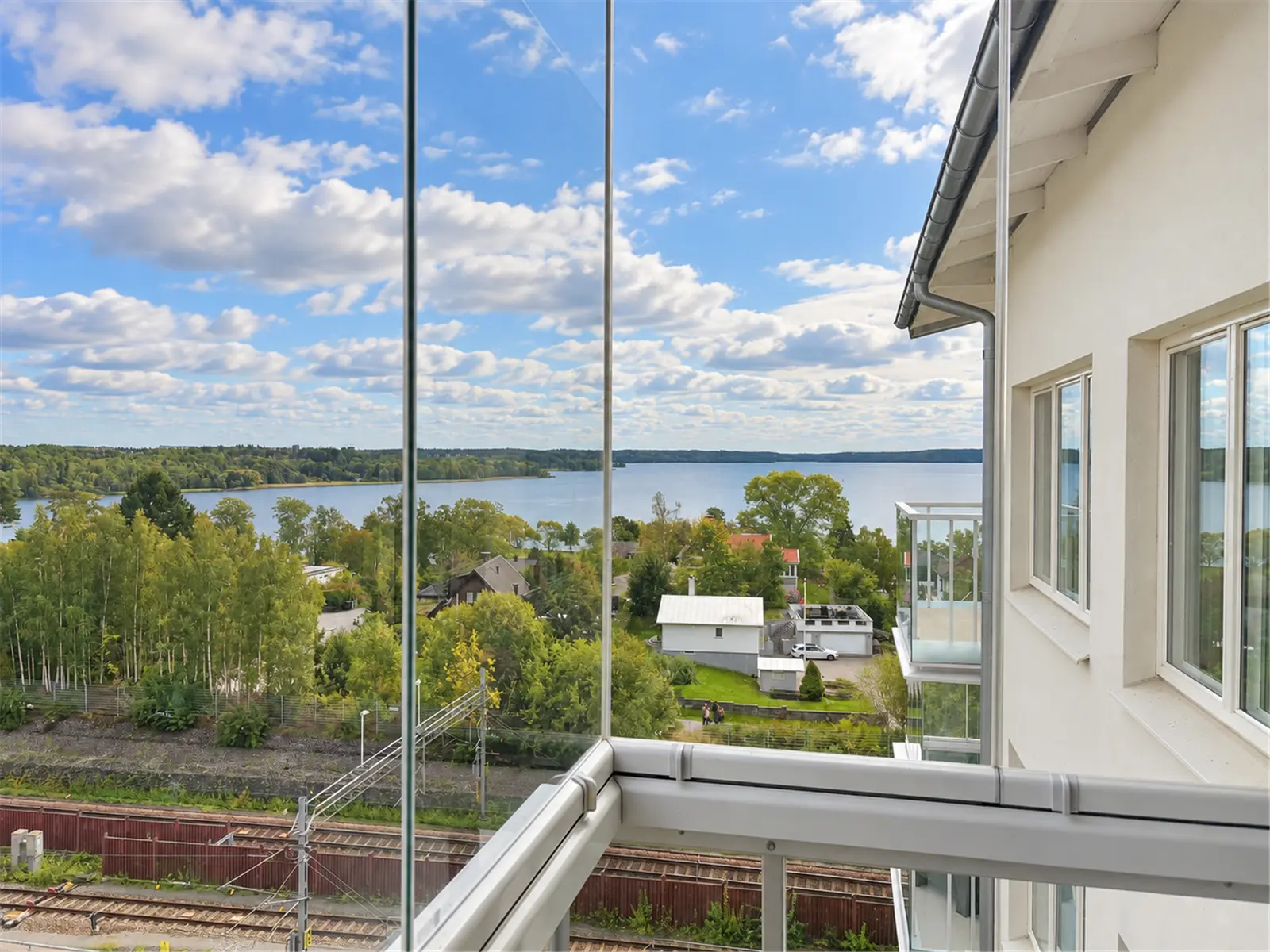 Apartment, Kokillbacken 3, 4 tr, Kungsängen. Photo 1 of 2