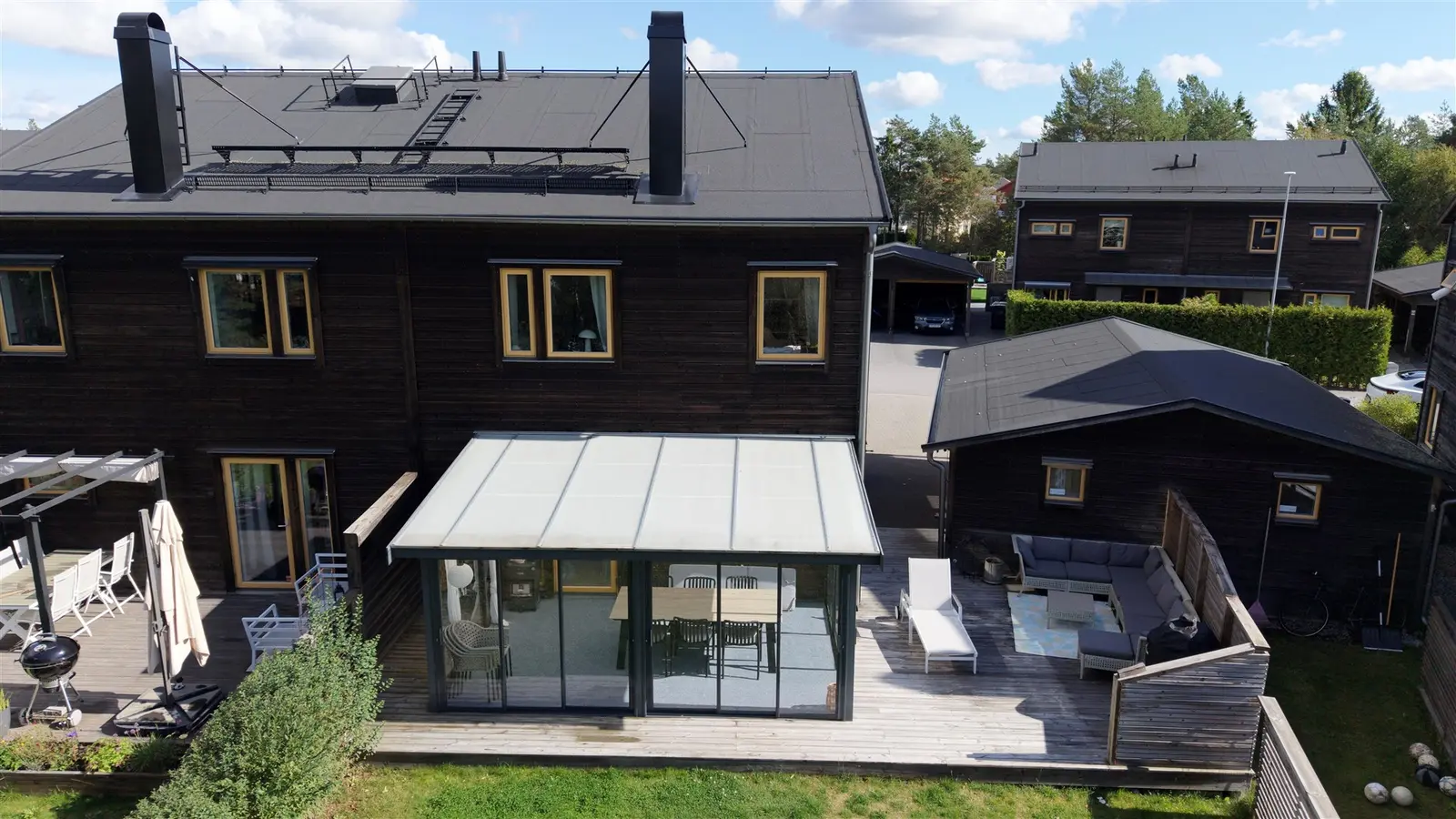 Par-/radhus, Sandviksvägen 13 A, Kungsängen. Bild 1 av 6