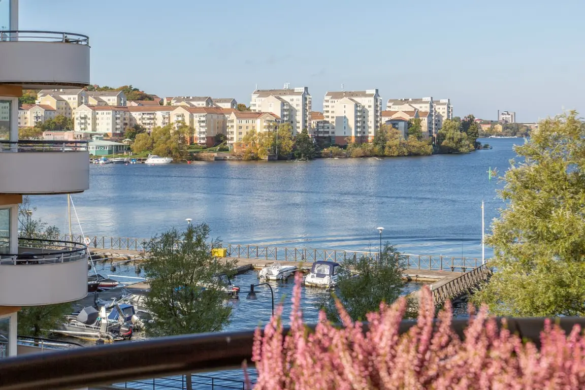 Apartment, Kristinebergs strand 27, 3 tr, Stockholm. Photo 1 of 28