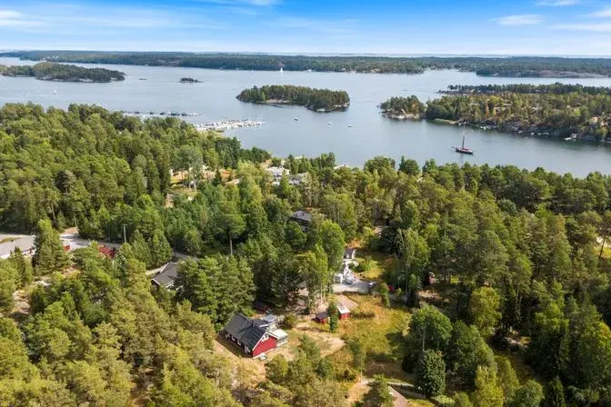 Villa, Gammelbodavägen 16, Stavsnäs. Bild 1 av 40