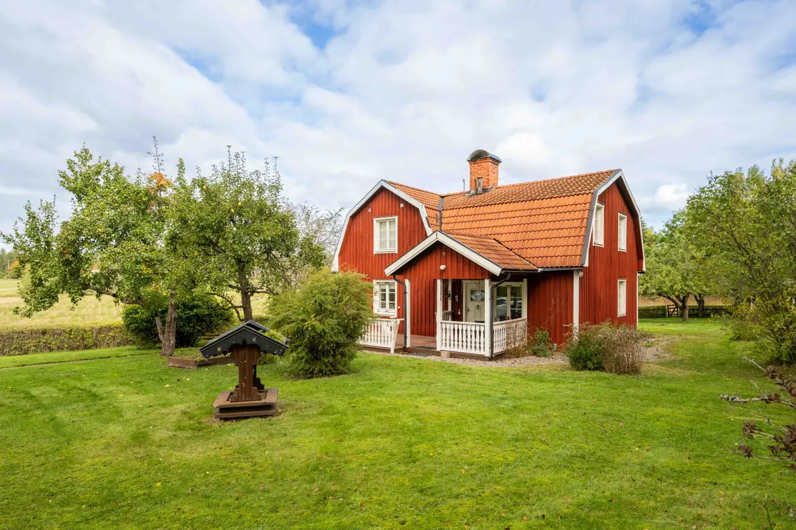 House, Sandviksvägen 51, Södertälje. Photo 1 of 25