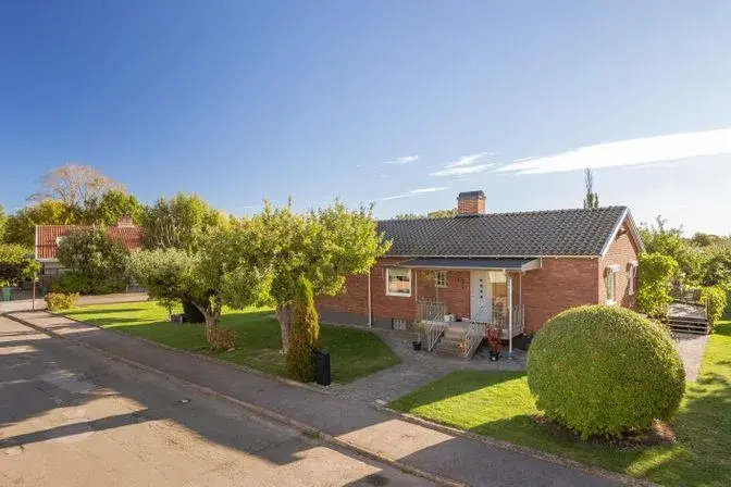 House, Folkungagatan 30, Skövde. Photo 1 of 33