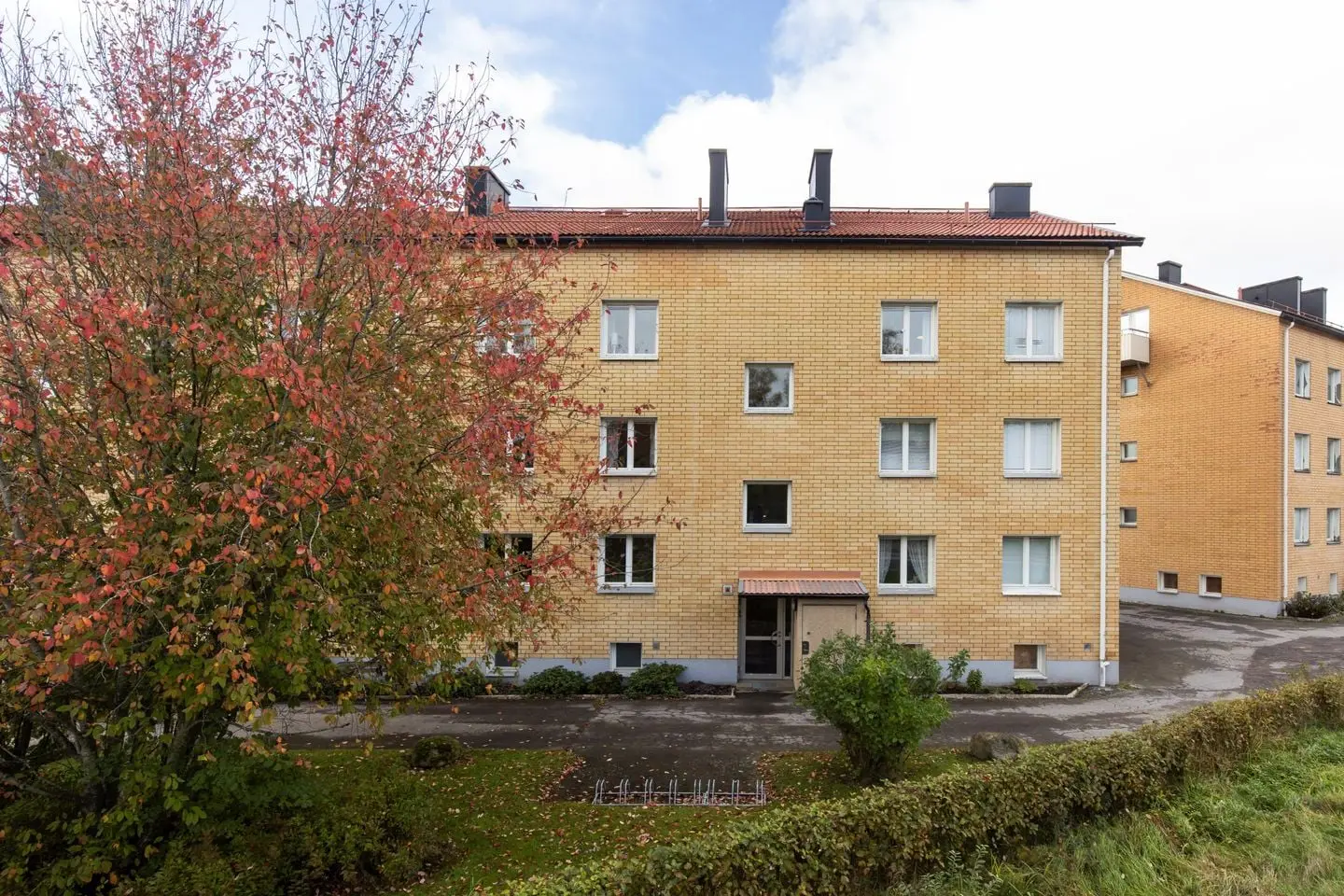Lägenhet, Nolbygatan 9, Kristinehamn. Bild 1 av 33