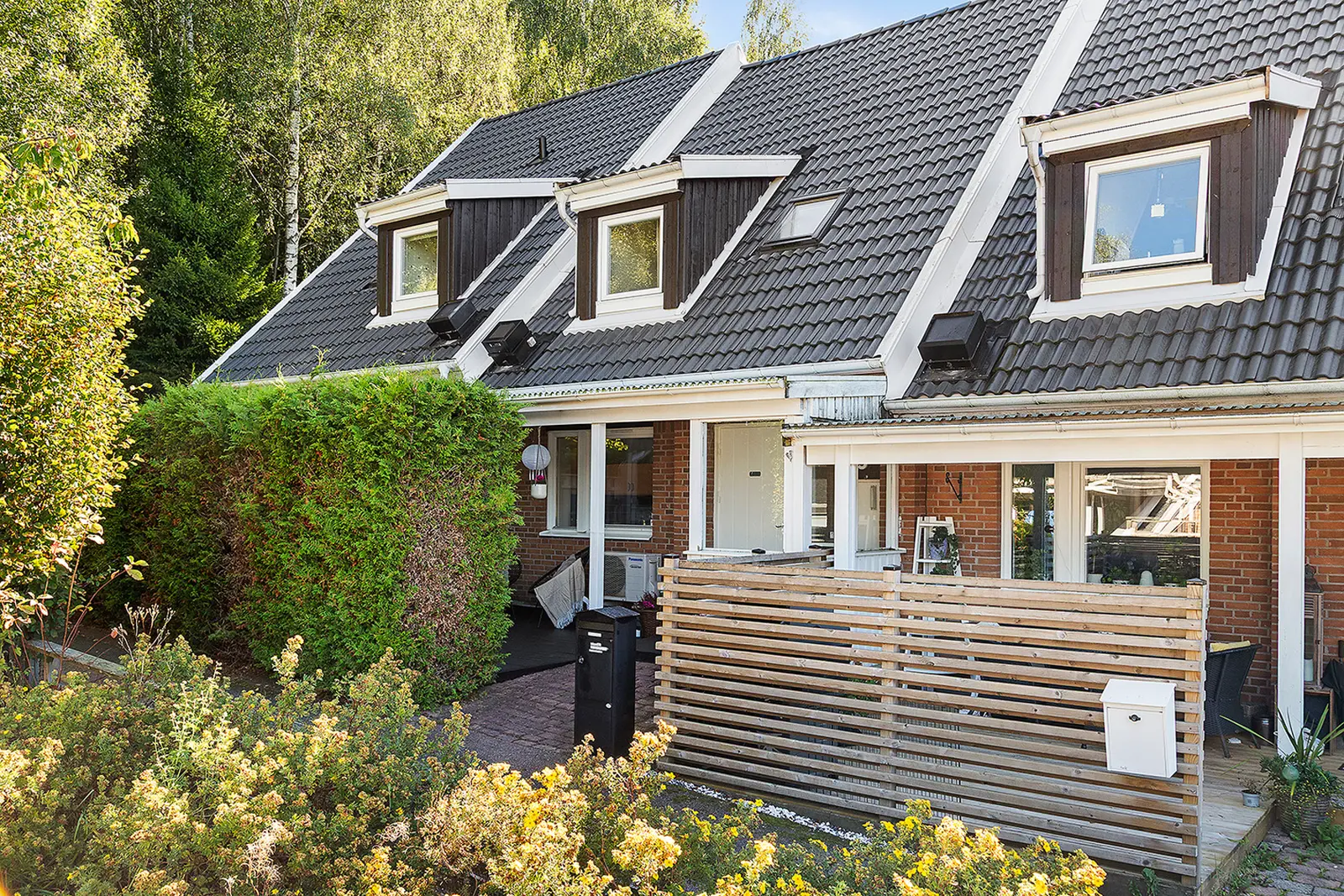 Semi-detached/terraced, Eklövsvägen 23. Photo 1 of 22