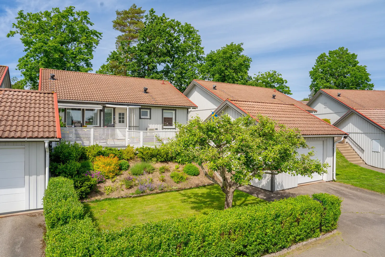 Lägenhet, Skördevägen 8, Skaraberg. Bild 1 av 36