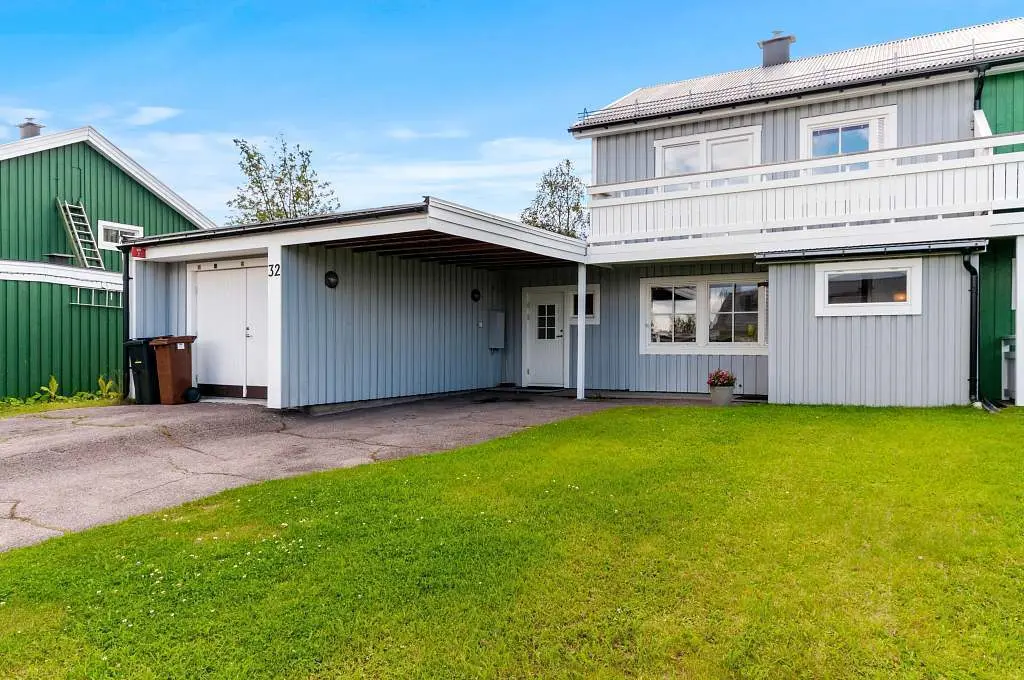 Bild 1 av 26 på Rymdvägen 32
