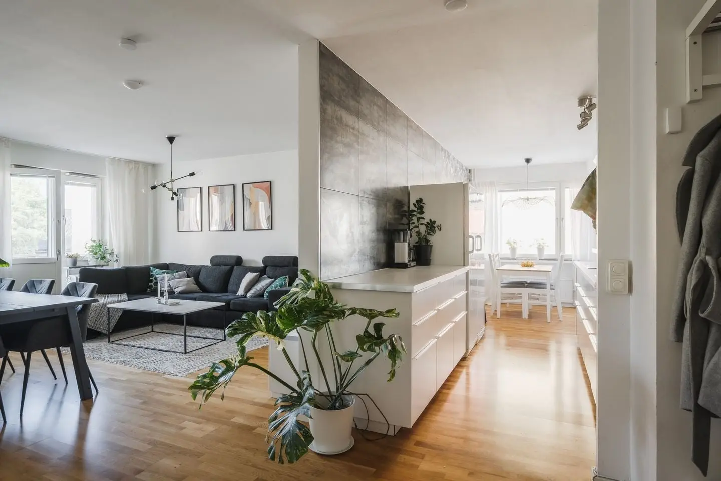 Bild 1 av 36 på Södra Köpmangatan 13D