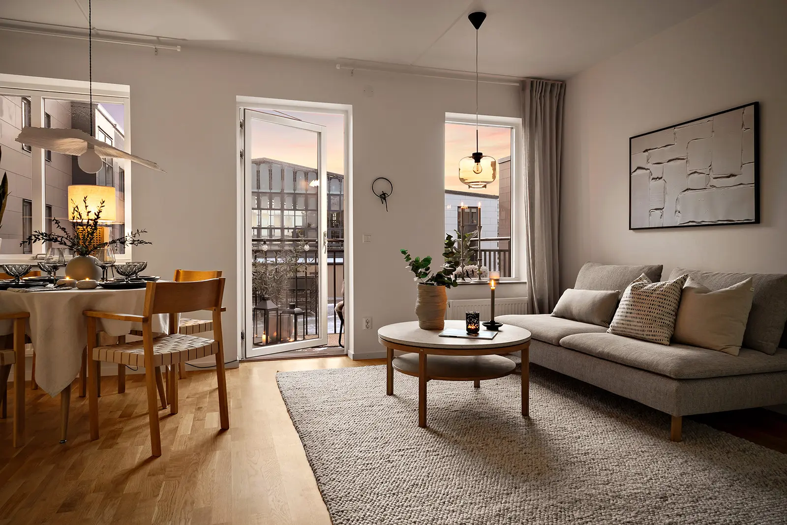 Lägenhet, Nohabgatan 37B, Trollhättan. Bild 1 av 27