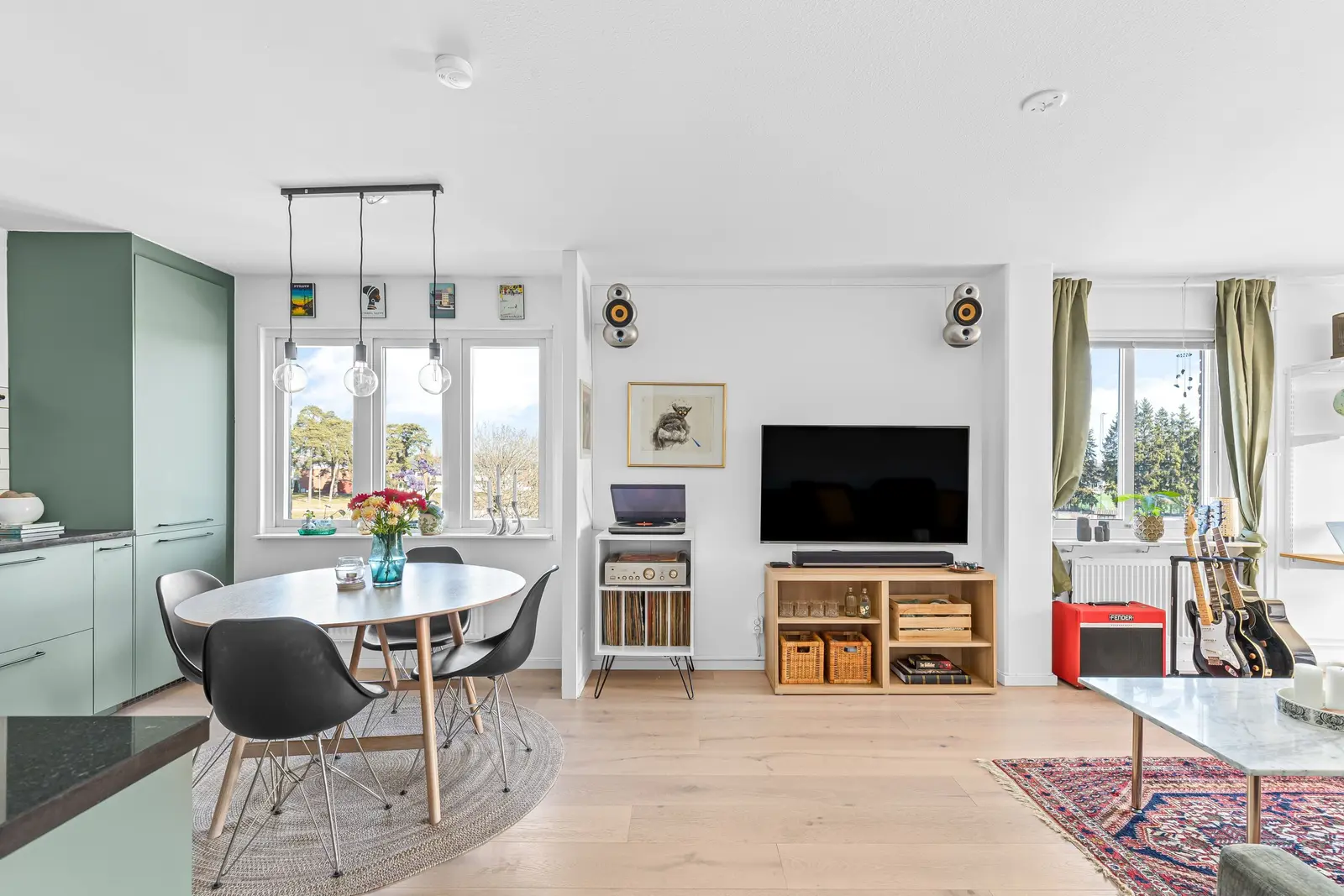 Bild 1 av 24 på Fålhagsleden 103