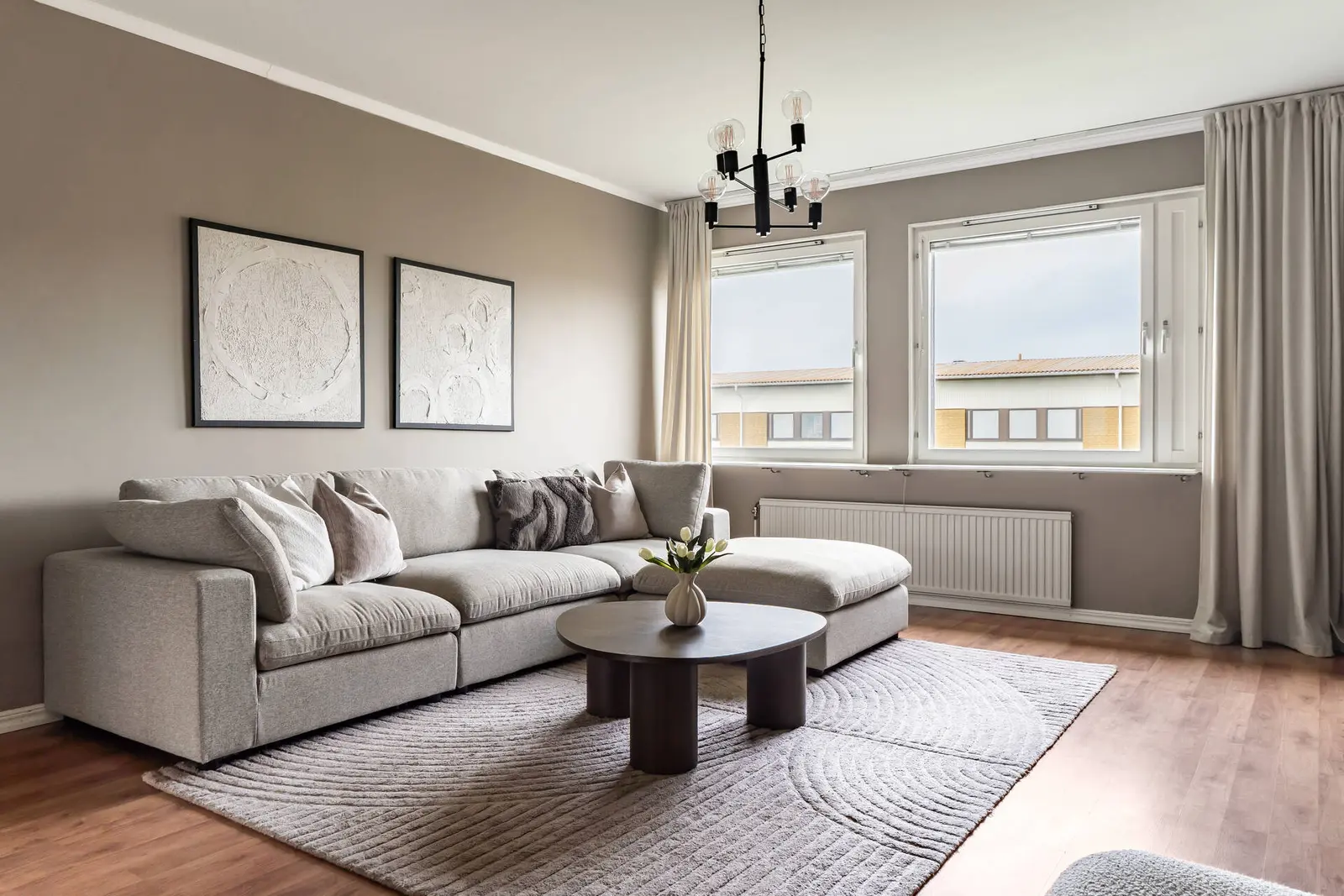 Lägenhet, Jakobs väg 30, Kristianstad. Bild 1 av 20