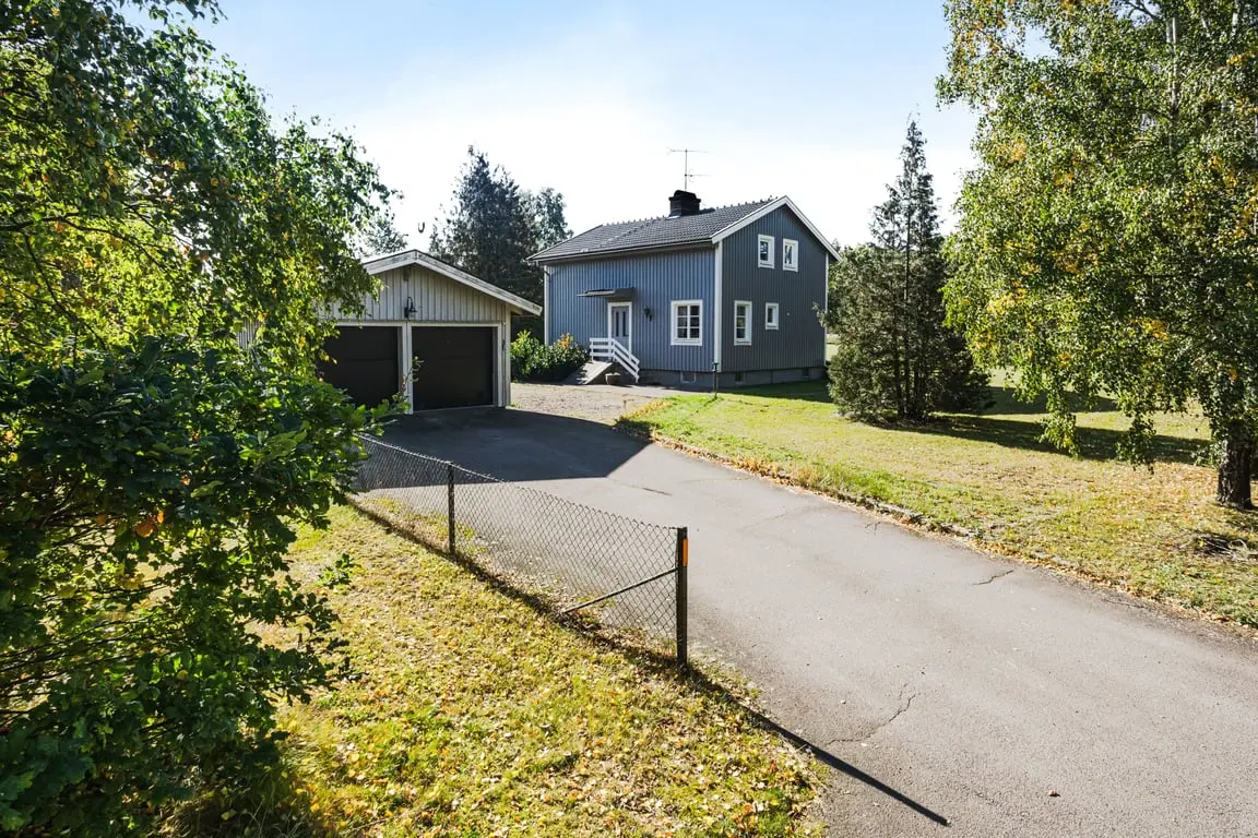 Villa, Karlskronavägen 18, Kalmar. Bild 1 av 30
