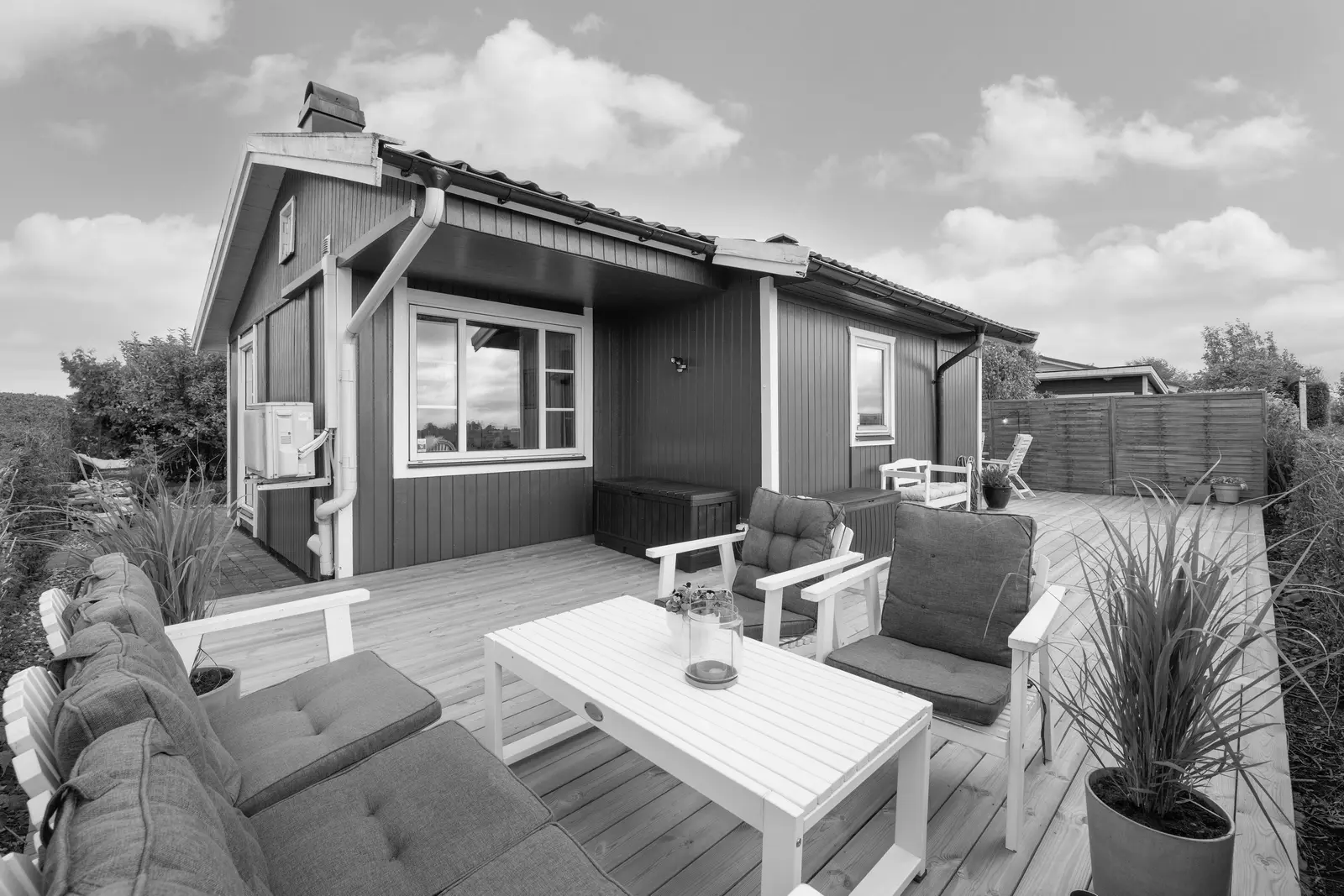 Villa, Tullstorpsvägen 77P, Toftängen / Virentofta / Husie. Bild 1 av 40