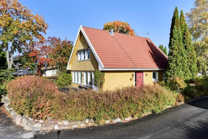 Bild 1 av 37 på Falhemsvägen