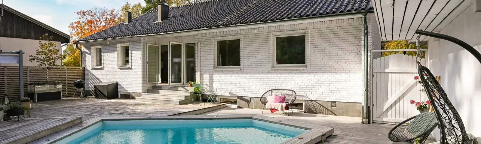 Villa, Julivägen 5, Tyresö. Bild 1 av 40