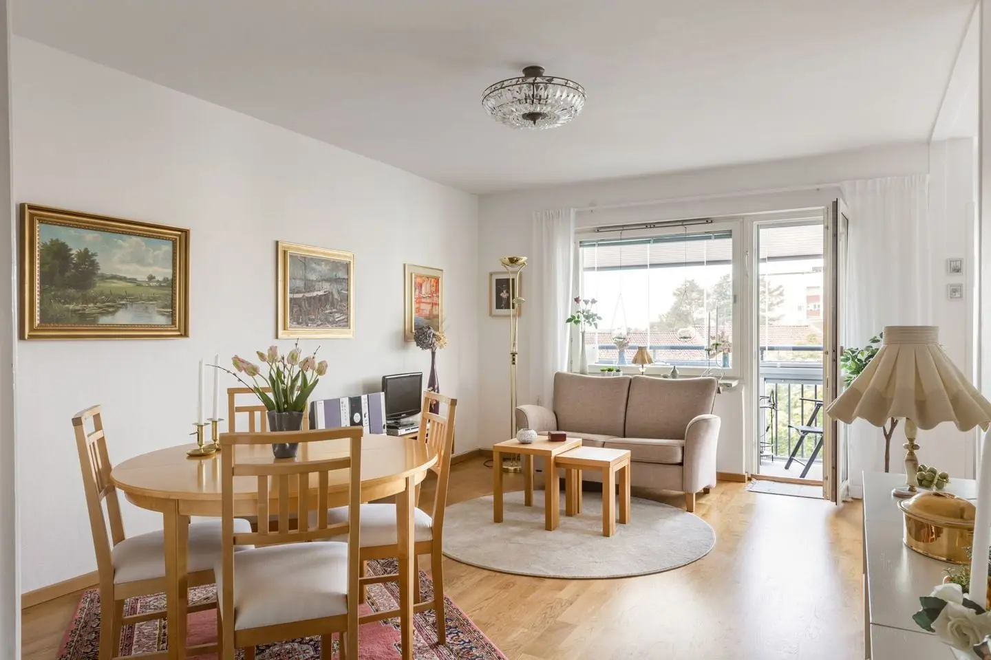 Lägenhet, Eva Bonniers gata 4, Stockholm. Bild 1 av 39