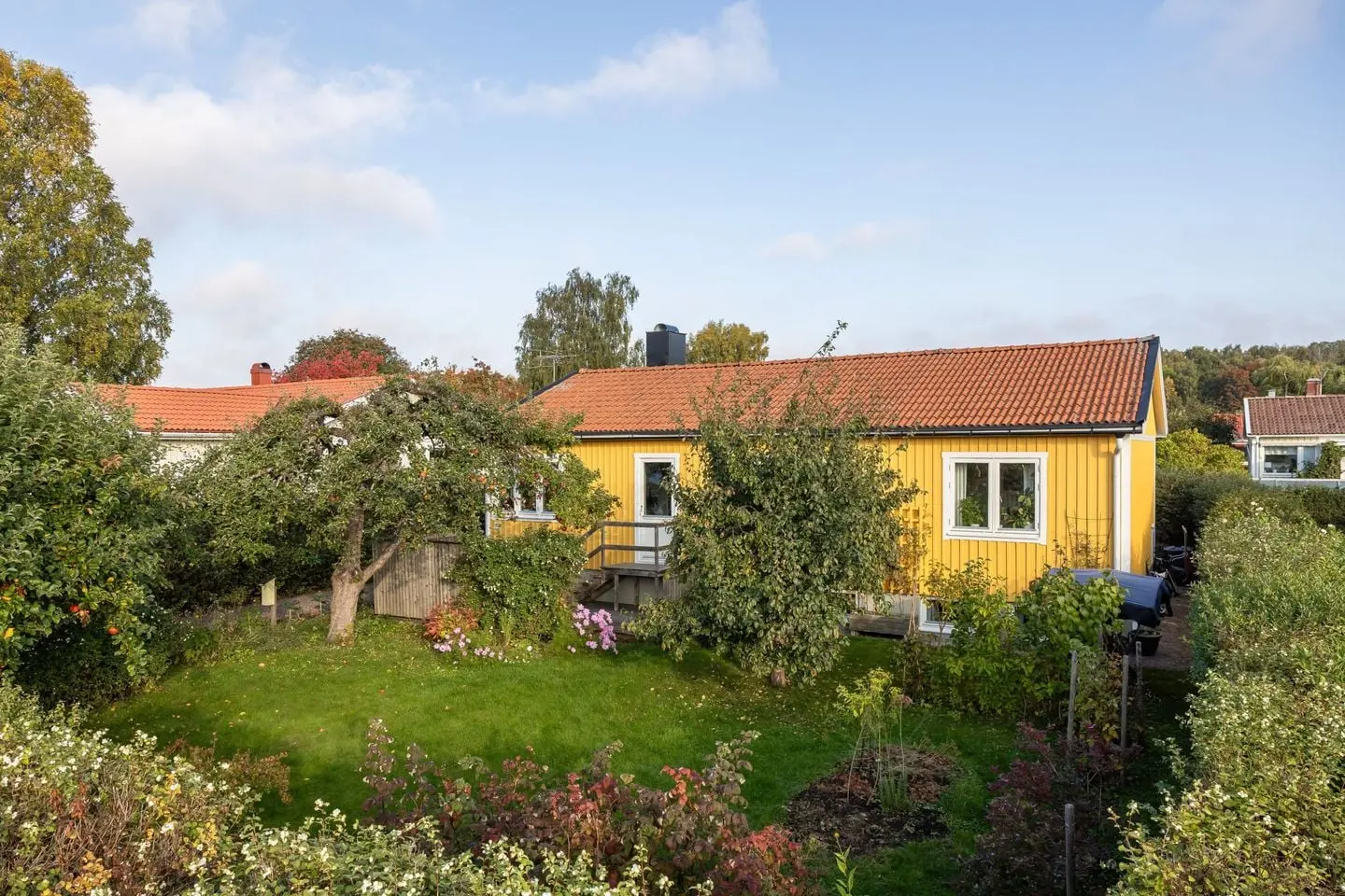 Villa, Hällkistgatan 16, Uppsala. Bild 1 av 64