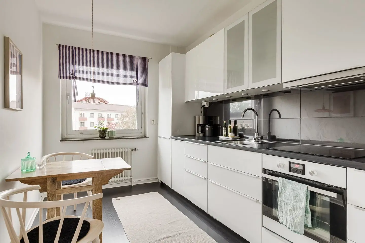 Bild 1 av 23 på Oterdahlsgatan 3C