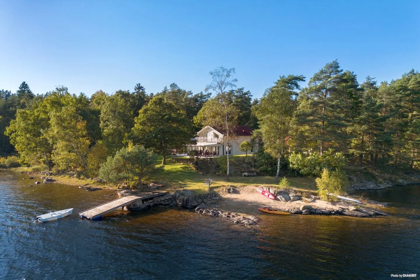 Villa, Kroksjövägen 84, Mölndal. Bild 1 av 54