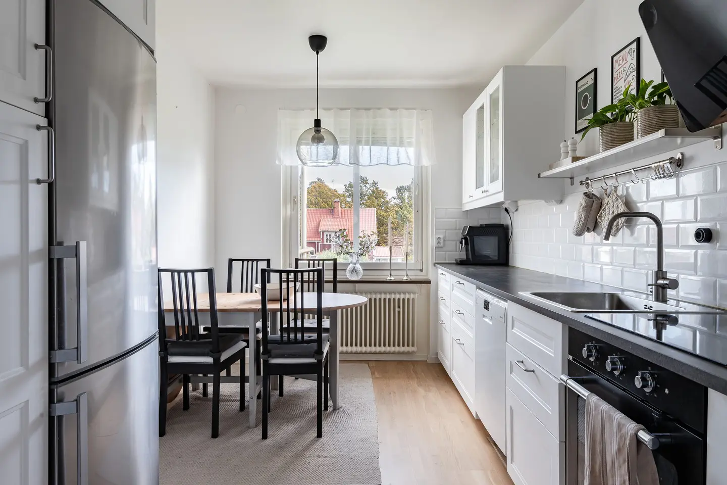 Bild 1 av 34 på Tulegatan 21A