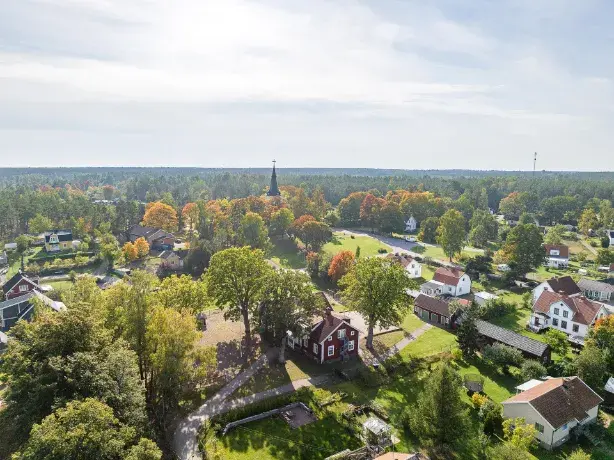 Villa, Movägen, Mönsterås. Bild 1 av 40