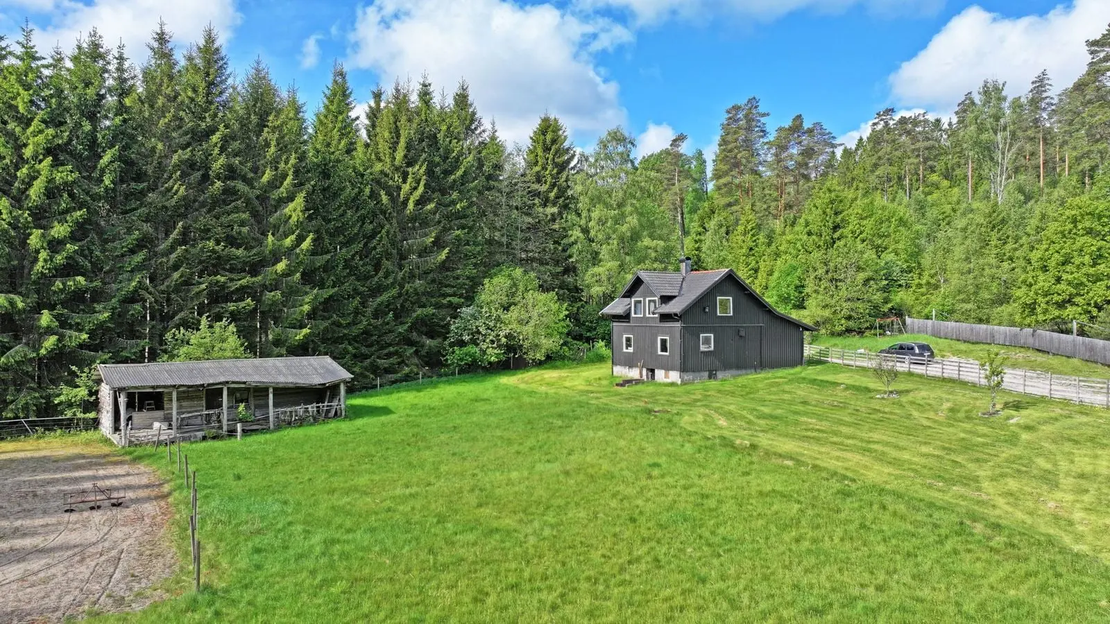 Bild 1 av 25 på Svinedalen 1