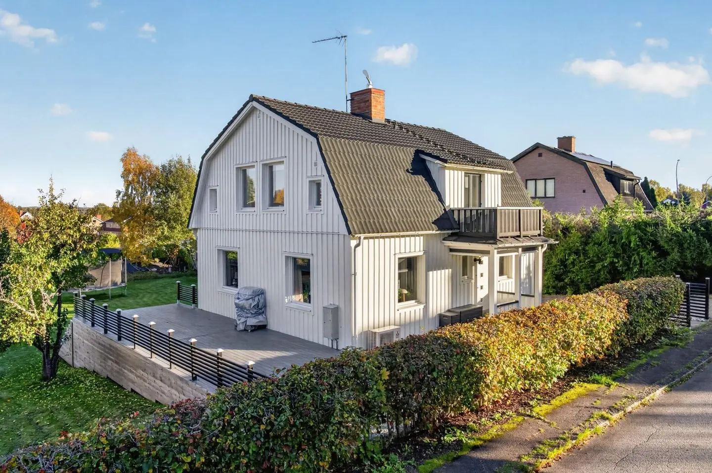 House, Övre Trädgårdsgatan 15, Karlskoga. Photo 1 of 35