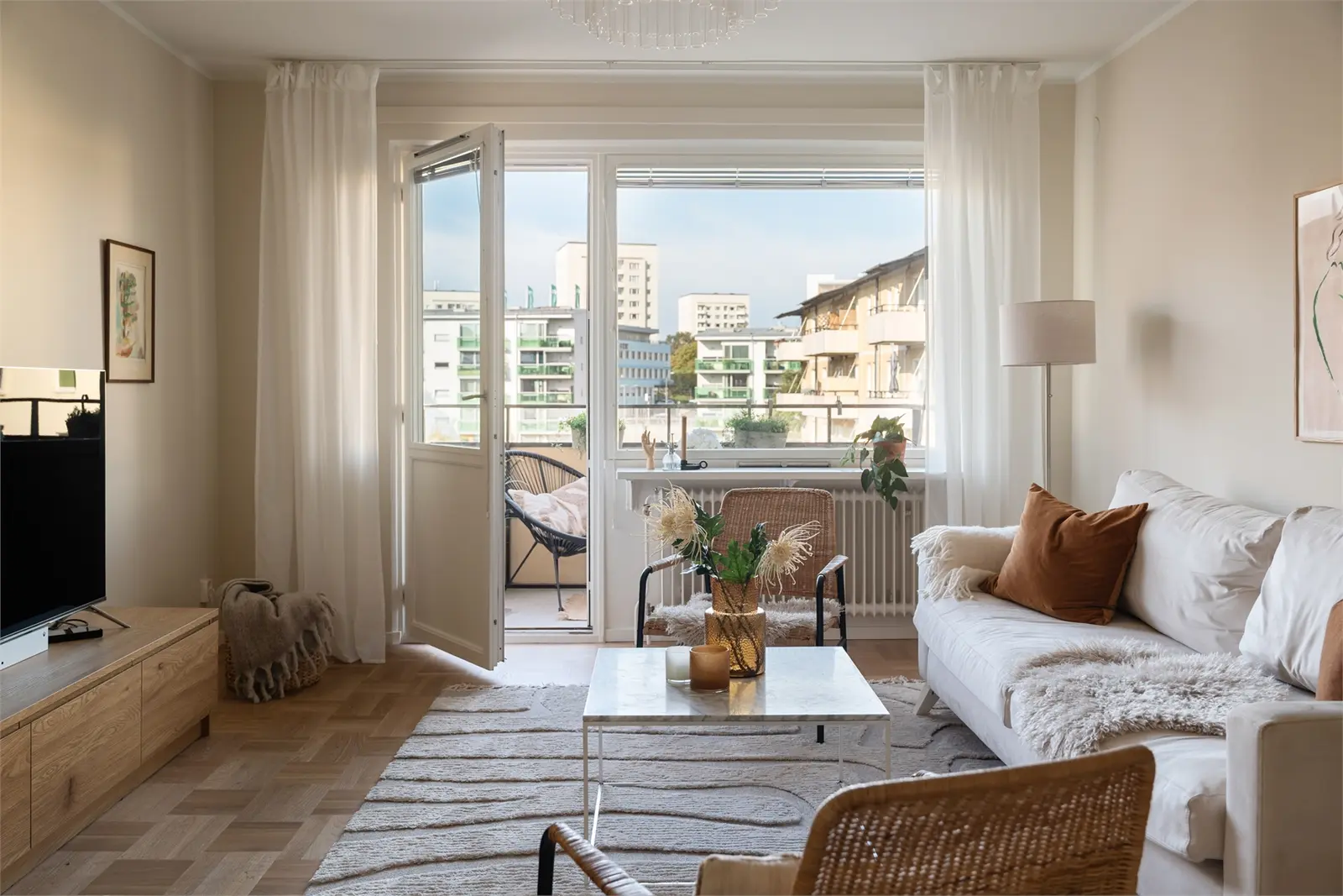 Apartment, Harpsundsvägen 95, vån 2 av 3. Photo 1 of 40