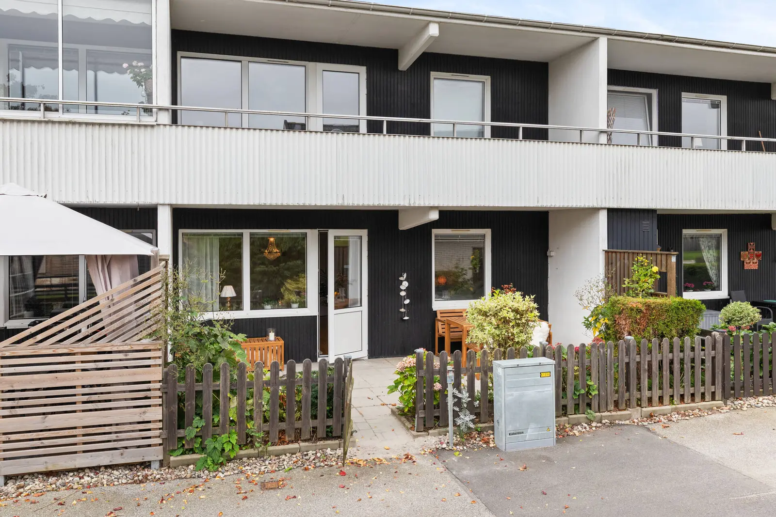 Image 1 of 39 of Radargatan 5H