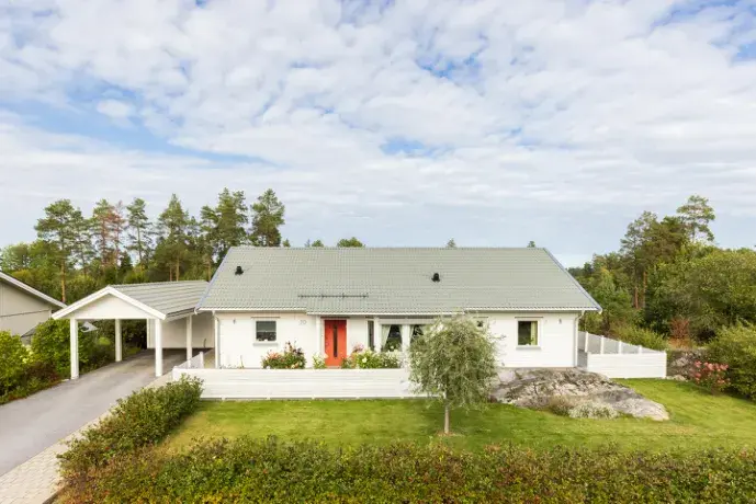 Villa, Fyrbovägen, Östhammar. Bild 1 av 40