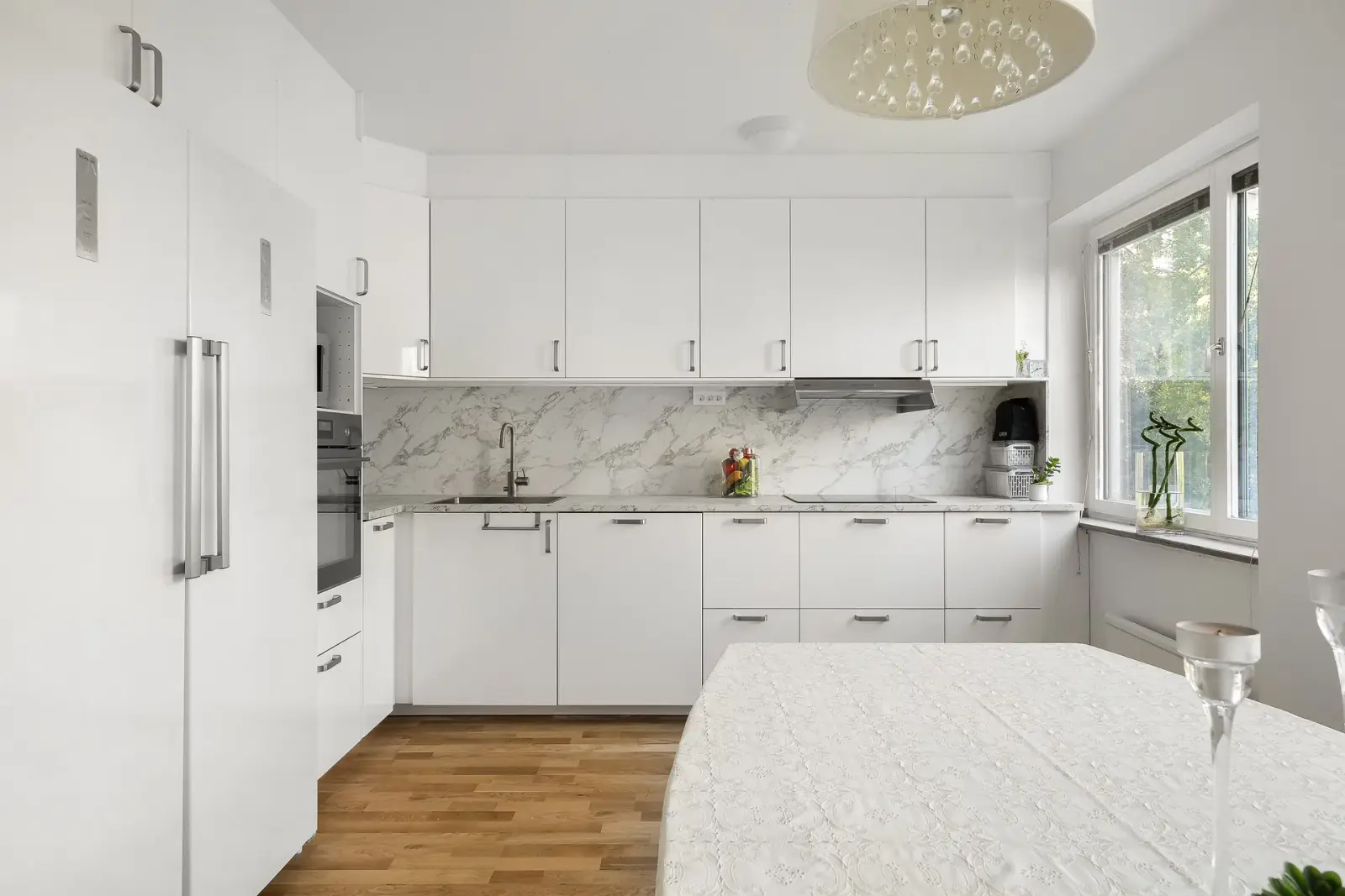 Lägenhet, Äspholmsvägen 41, Stockholm. Bild 1 av 23
