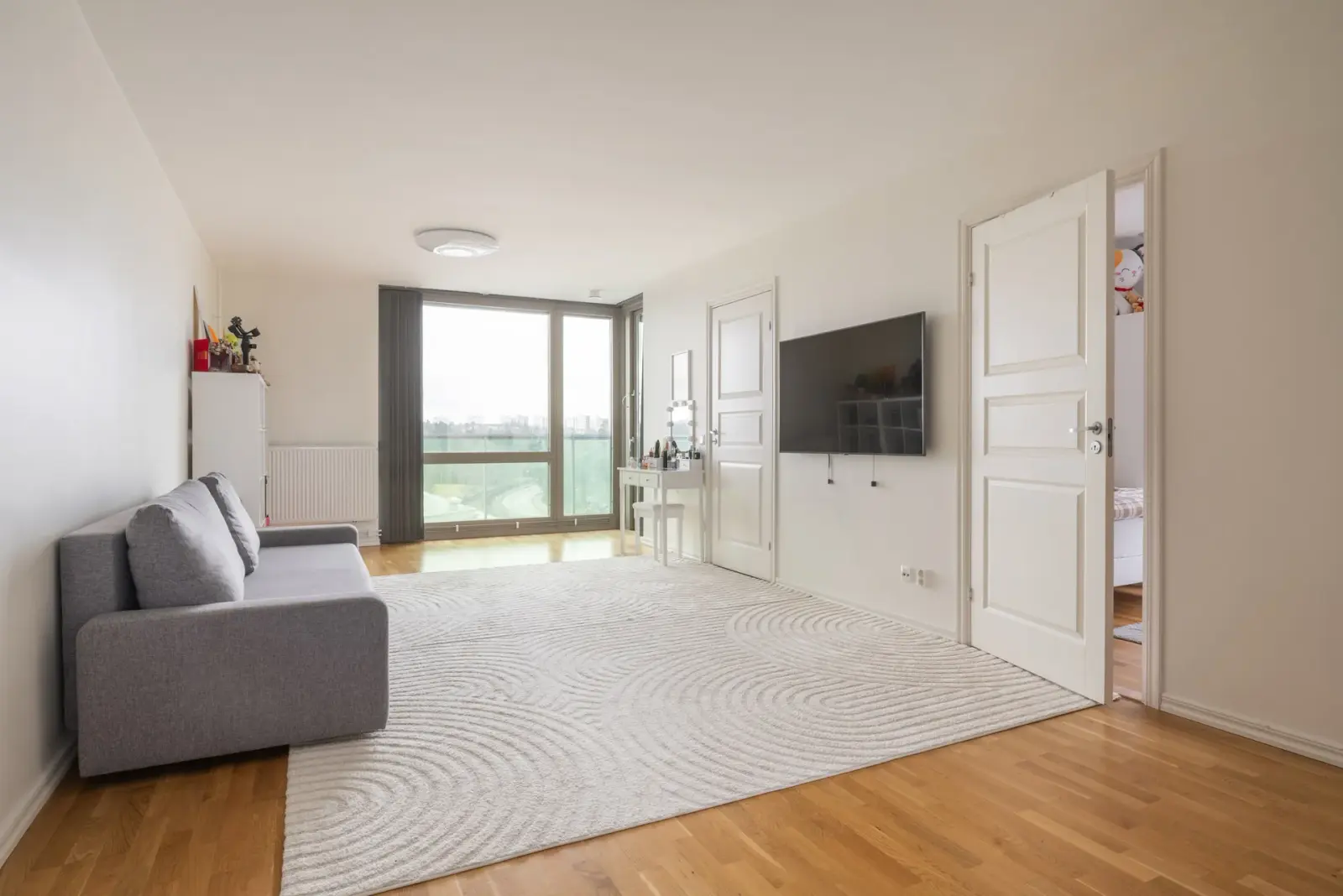 Apartment, Harpsundsvägen 78, Stockholm. Photo 1 of 23