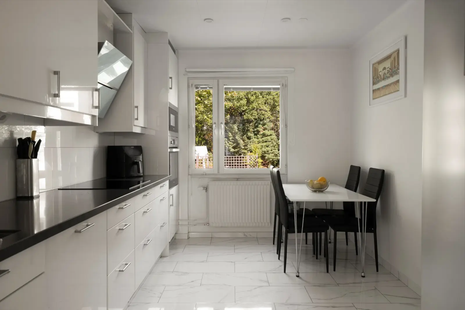 Apartment, Annebodavägen 72, Stockholm. Photo 1 of 23