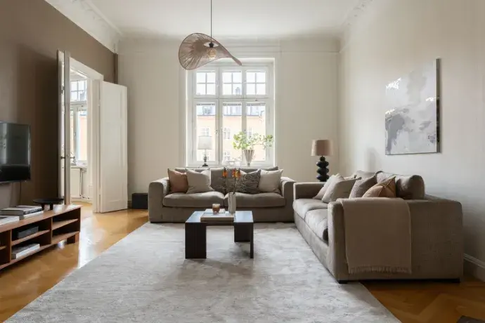 Apartment, Karlbergsvägen 36B, Stockholm. Photo 1 of 25