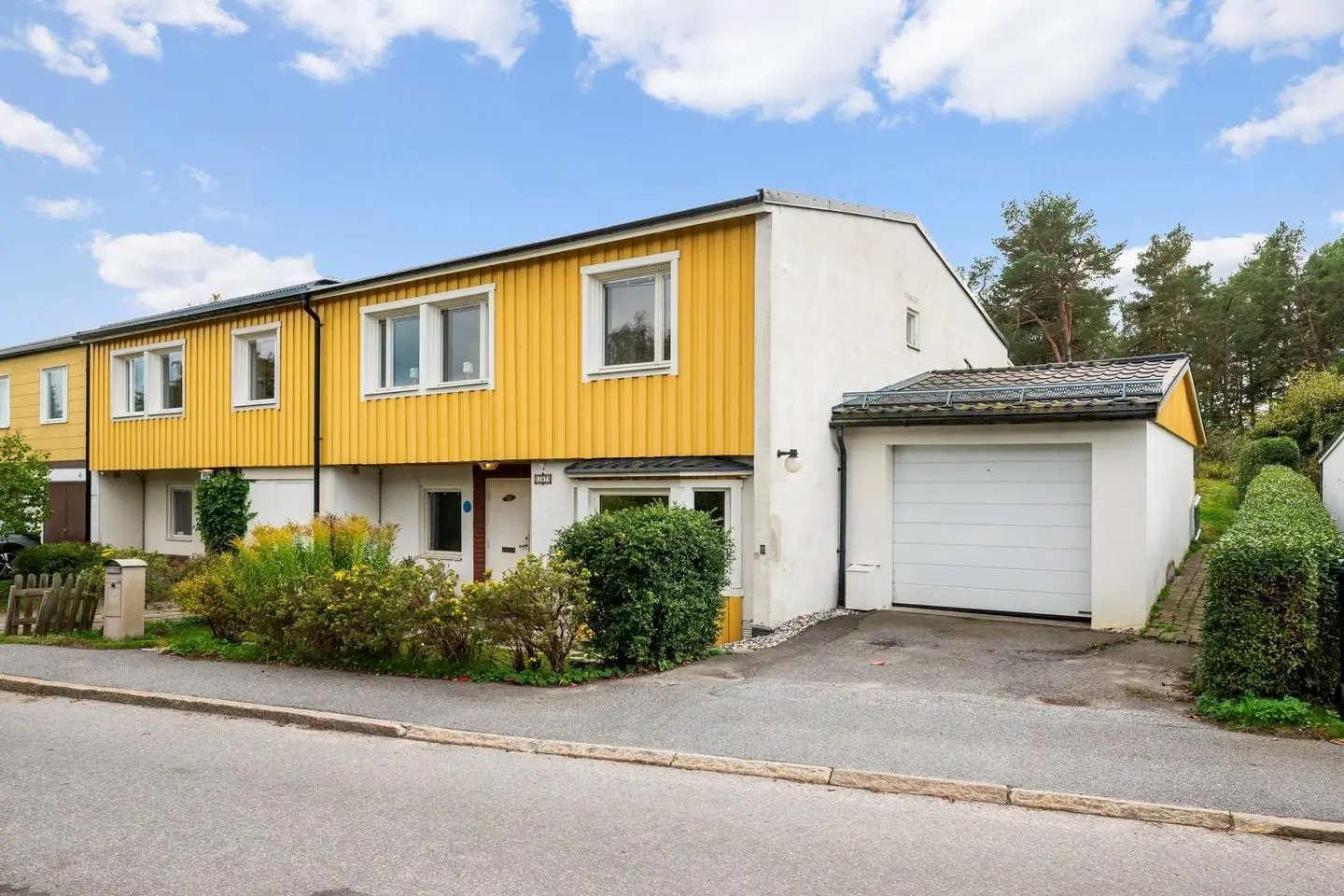Villa, Friherregatan 107, Stockholm. Bild 1 av 19