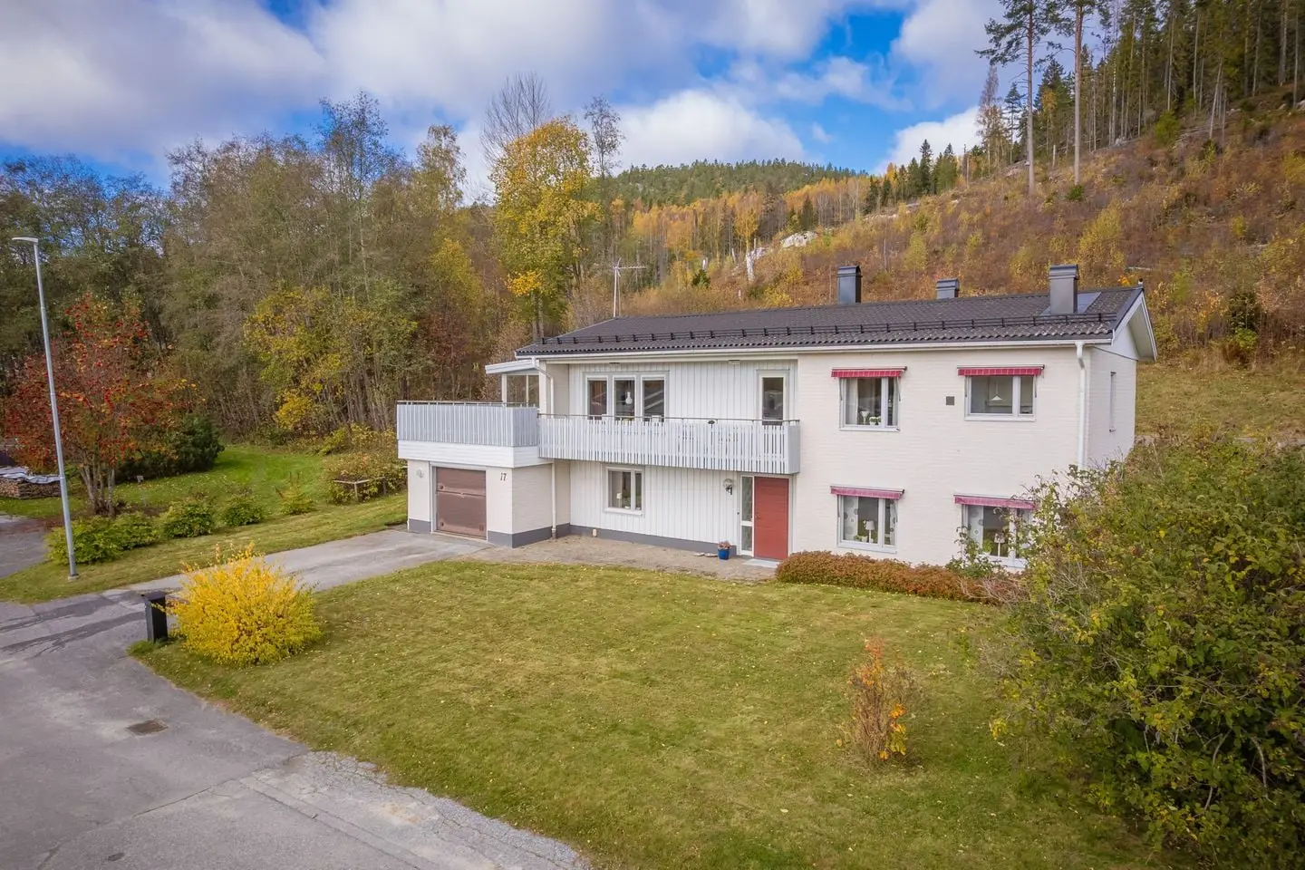 House, Matildavägen 17, Örnsköldsvik. Photo 1 of 45