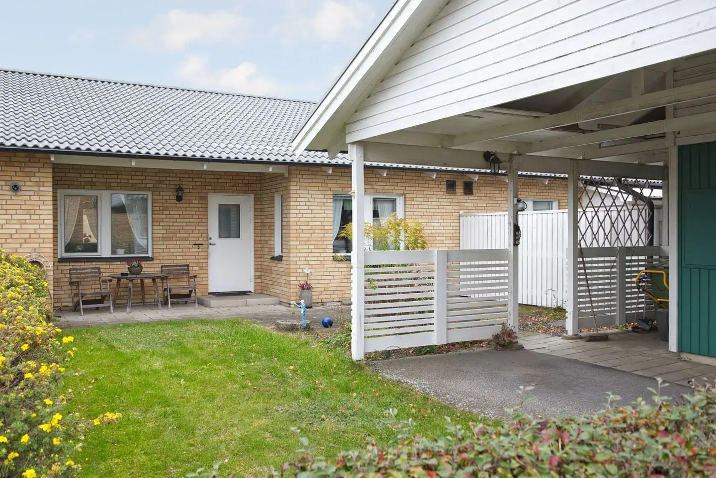 Lägenhet, Träningsvägen 18B, Kävlinge. Bild 1 av 23