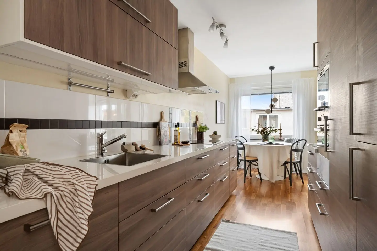 Lägenhet, Marknadsvägen 83, Täby. Bild 1 av 27