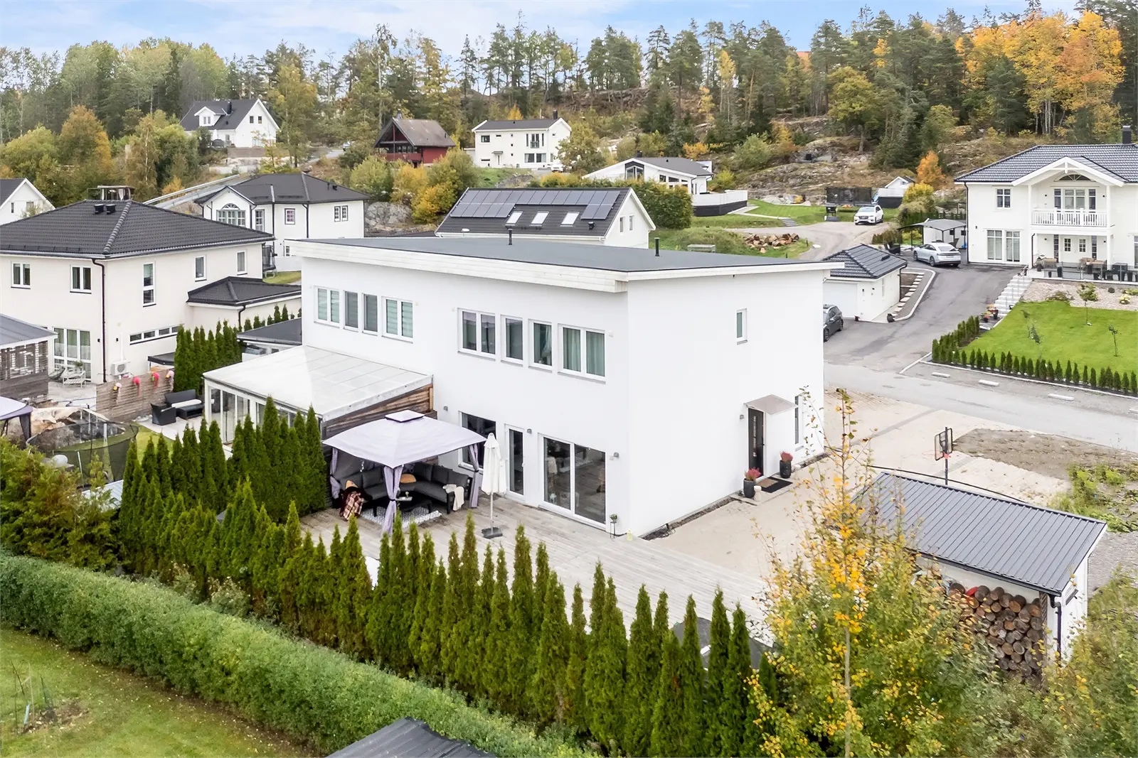 Bild 1 av 40 på Kolarslingan 1A