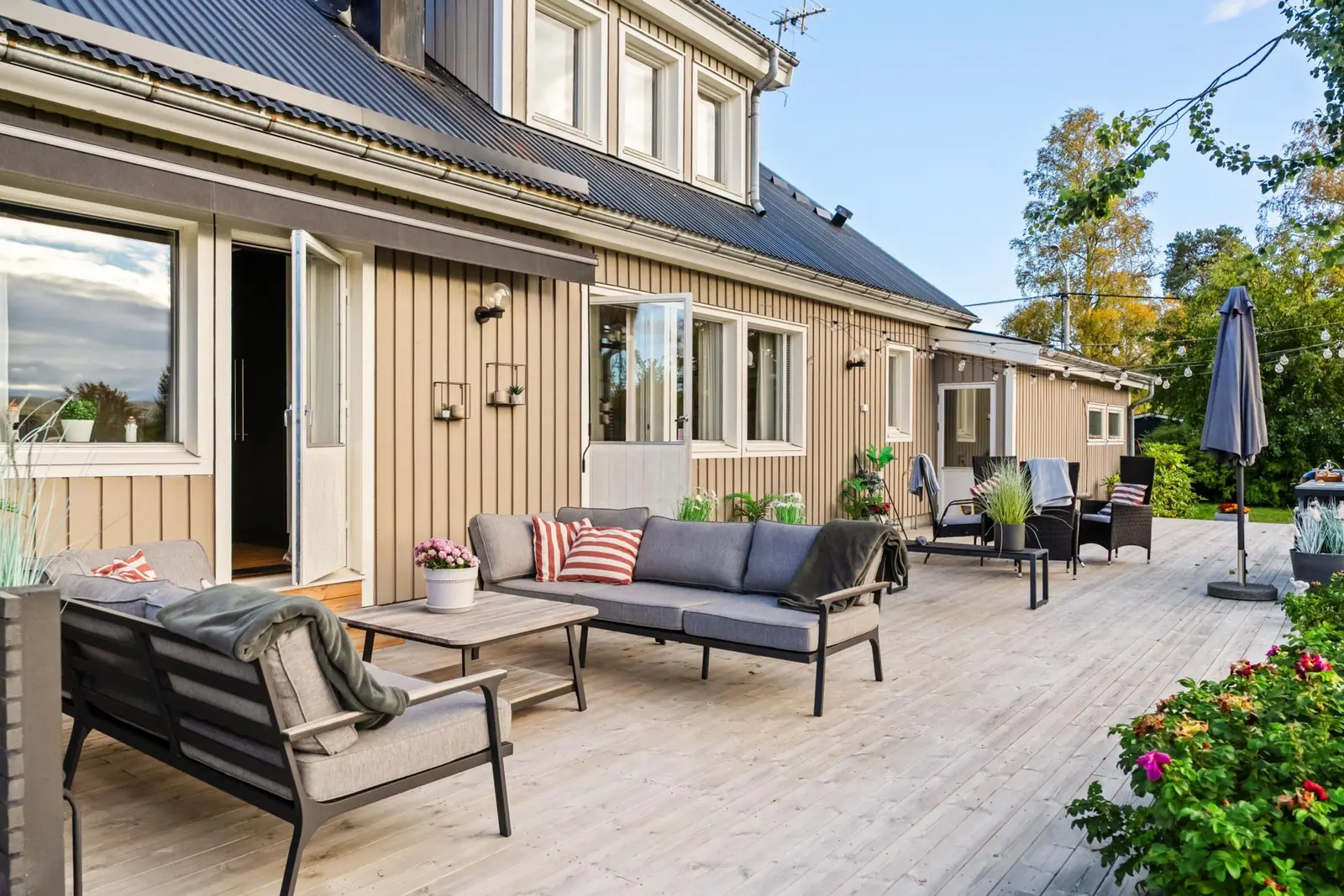 House, Fiskehamnsvägen 9, Alnö, Ankarsvik, Sundsvall. Photo 1 of 40