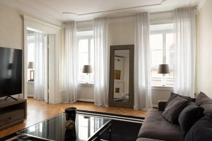 Lägenhet, Tegnérgatan 17, Stockholm. Bild 1 av 35