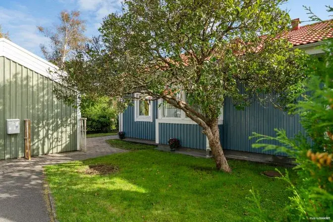 Semi-detached/terraced, Båtsman Rems Gata 6, Hisings Backa. Photo 1 of 31