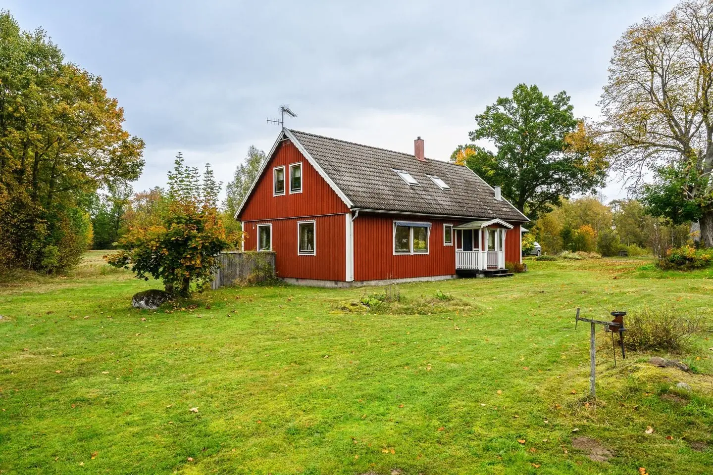 Bild 1 av 32 på Älmtåsa Ekelund 1