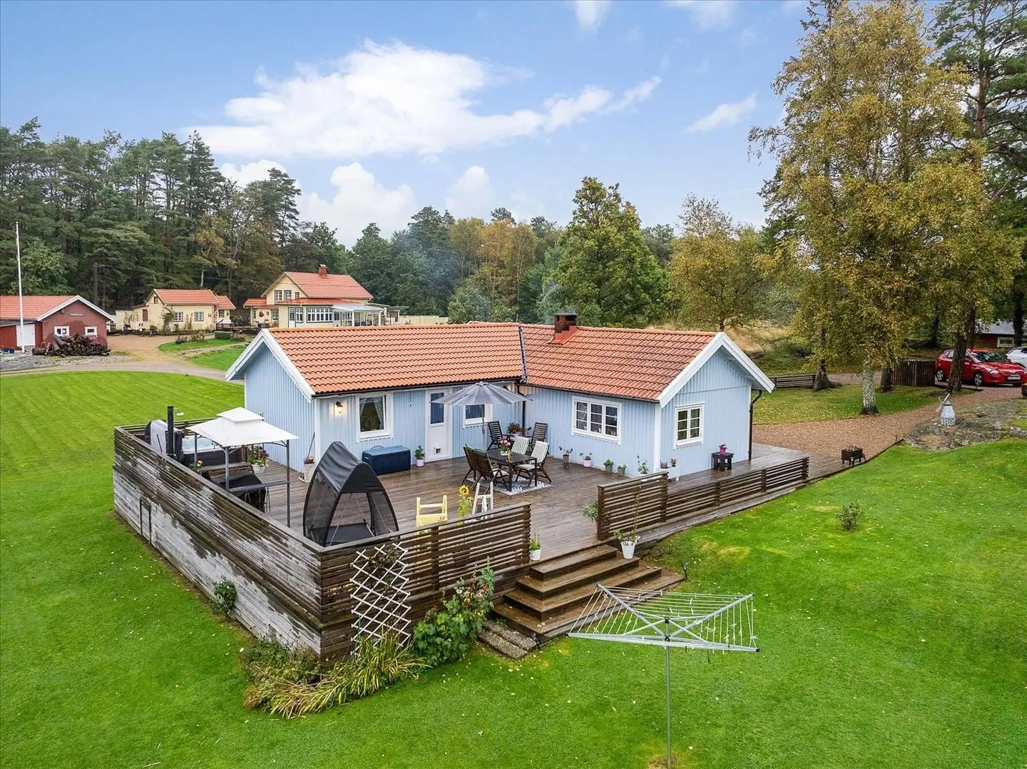 Villa, Bokenäs Fossen 315, Uddevalla. Bild 1 av 29