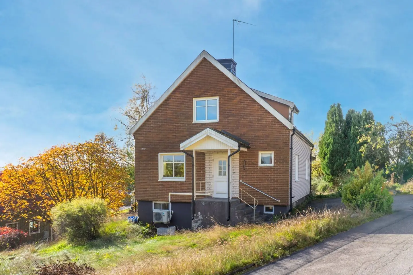 Bild 1 av 33 på Högliden 1