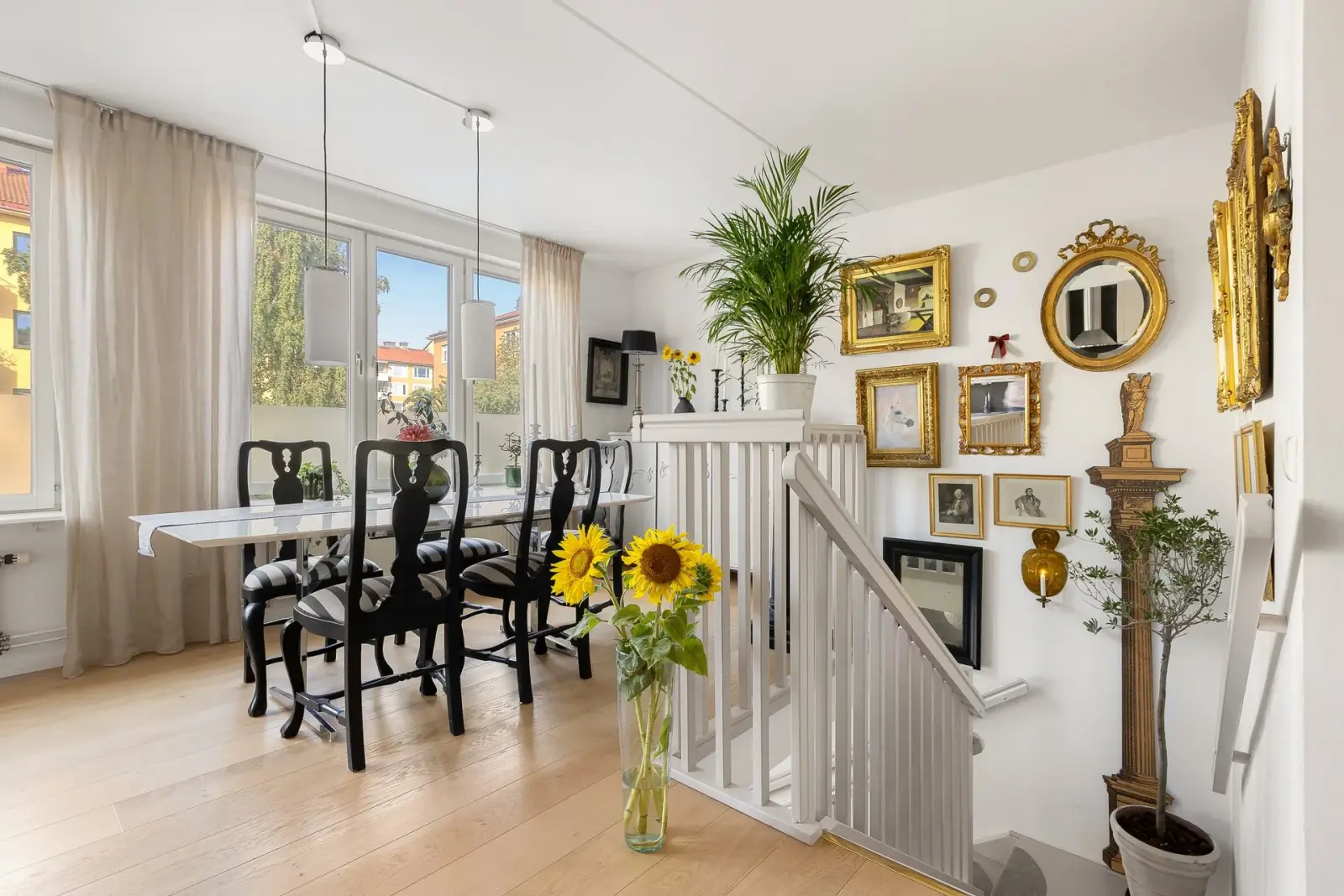 Lägenhet, Vegagatan 11A, Sundbyberg. Bild 1 av 33