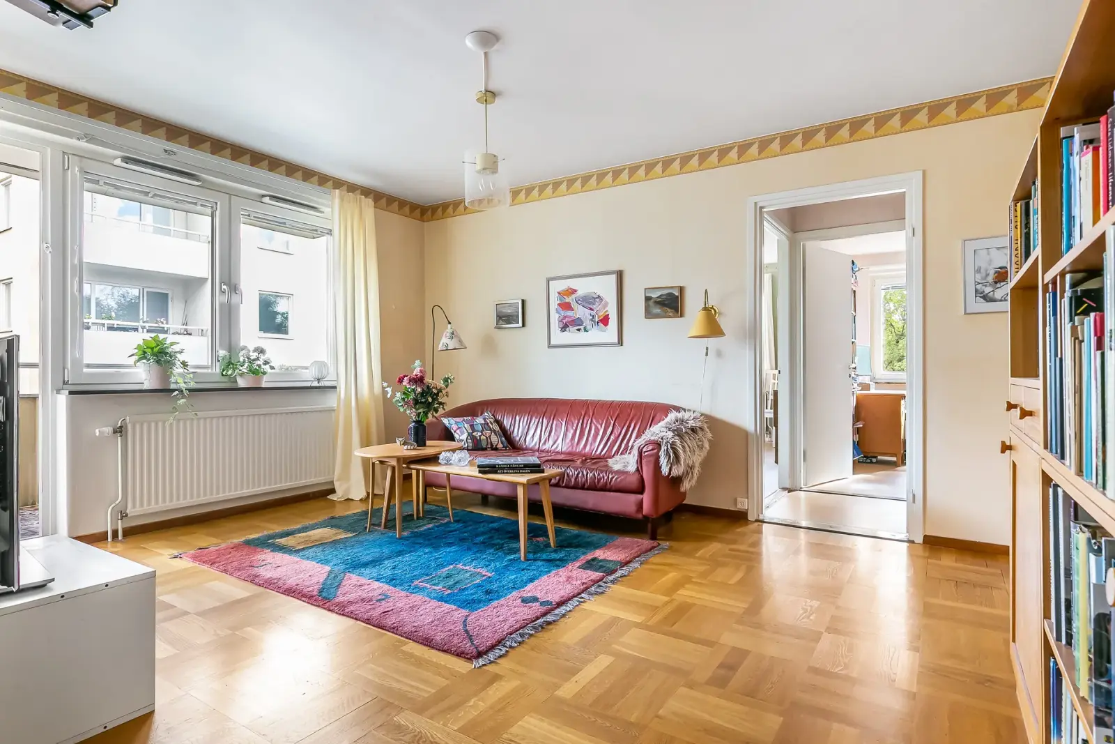 Lägenhet, Sköndalsvägen 100, 3tr, Stockholm. Bild 1 av 32