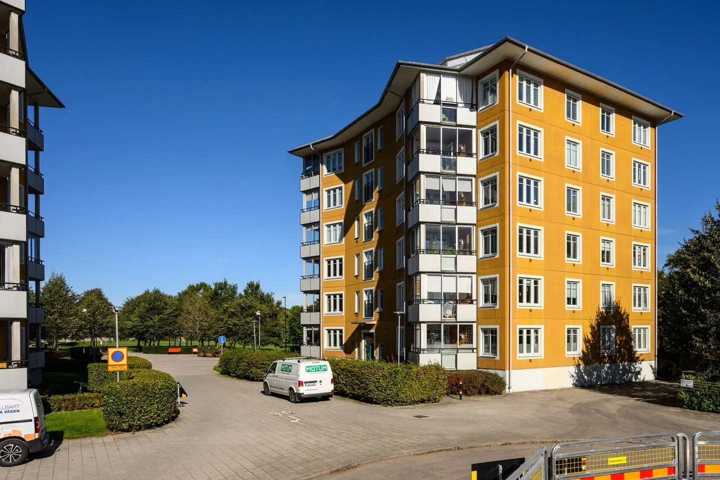 Bild 1 av 19 på Västra Esplanaden