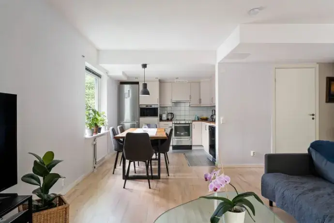 Apartment, Masthuggsliden 22, Göteborg. Photo 1 of 18